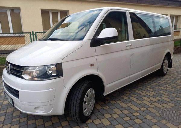 Volkswagen Caravelle cena 118000 przebieg: 104000, rok produkcji 2015 z Krzywiń małe 106